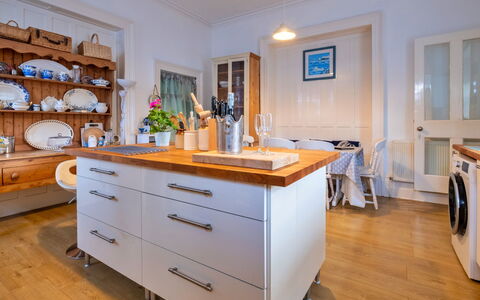 Isle of Wight 601: Furniture, Cabinetry, Countertop, Kitchen, Interior Design, Flooring, Kitchen Appliance, Wood, Drawer, Major Appliance