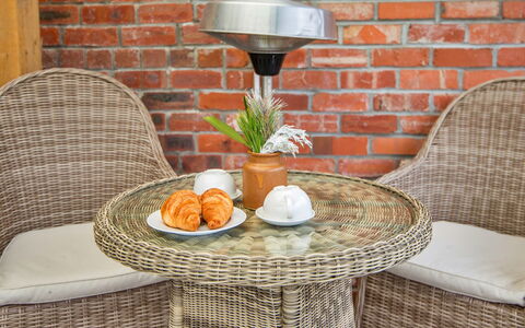 Y Golchdy: Furniture, Chair, Outdoor Furniture, Table, Outdoor Table, Wicker, Wood Stain, Coffee Table, Patio, Kitchen & Dining Room Table