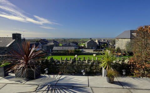 Tan-Y-Foel: Sky, Residential Area, House, Home, Roof, Cottage, Suburb, Estate, Landscaping, Garden
