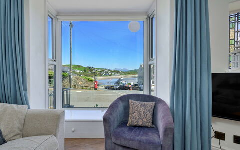 Gwynle: Apartment, Hotel, Resort, Balcony