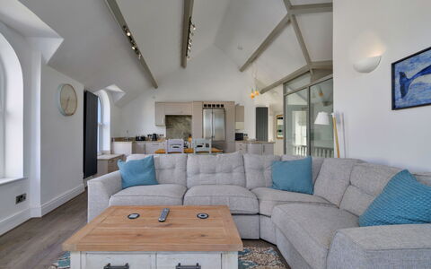 Gwynle: Furniture, Interior Design, Couch, Flooring, Floor, Home, Ceiling, Living Room, Apartment