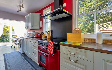 Wern Cottage: Kitchen, Kitchen Appliance, Major Appliance, Interior Design, Kitchen Stove, Furniture, Stove, Cabinetry, Countertop, Gas Stove