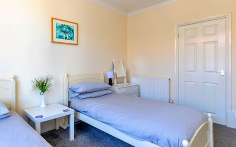 Colwyn Bay 646: Bedroom, Bed, Furniture, Wood, Interior Design, Bed Sheet, Floor, Bedding, Flooring, Room