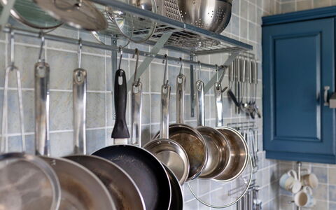 Ty Pen Y Bryn, Castle Views: Pot Rack, Kitchen, Shelf, Shelving, Dishware, Serveware