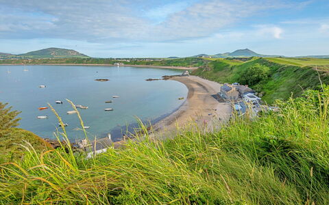 Morwen: Water, Body Of Water, Water Resources, Coast, Coastal And Oceanic Landforms, Headland, Sea, Shore, Beach, Cove