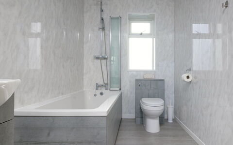 Hedd Wen Cottage: Bathroom, Plumbing Fixture, Wall, Flooring, Floor, Bathtub, Interior Design, Tap, Plumbing, Sink