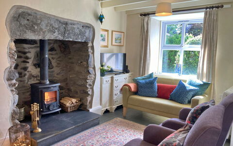 Pen-Y-Groes: Furniture, Interior Design, Wall, Flooring, Wood, Floor, Room, Living Room, Lighting, Home