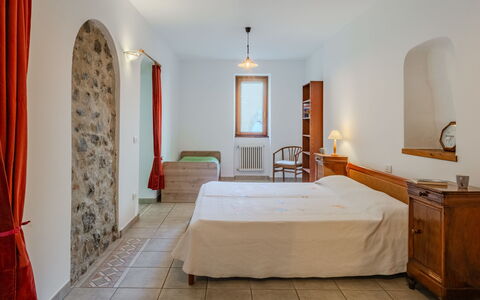 La Finestra sul Lago: Wall, Furniture, Interior Design, Ceiling, Flooring, Floor, Bedroom, Bed, Room, Lighting