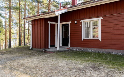 Koli Country Club B 7: Wood, Cottage, Siding, House, Home, Roof, Land Lot, Door, Garden Buildings, Log Cabin