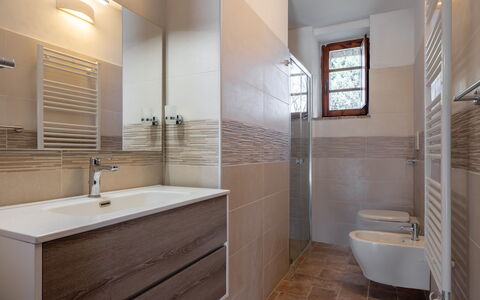 Casa Amelia, Pool, Casole Elsa, Monti: Flooring, Plumbing Fixture, Bathroom, Floor, Interior Design, Sink, Bathroom Sink, Tap, Bathroom Cabinet, Plumbing