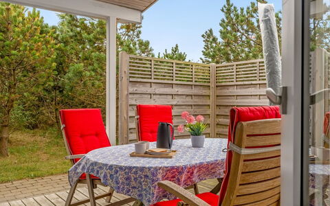 Jale - 300M from the Sea