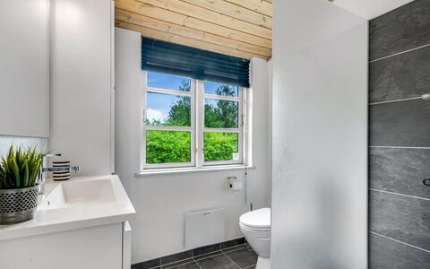 Söffren - 450M to the Fjord: Plumbing Fixture, Flooring, Bathroom, Floor, Interior Design, Plumbing, Tap, Sink, Toilet, Ceiling