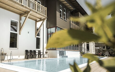 Viehhofen 1: Resort, Swimming Pool, Eco Hotel, Hotel, Design, Villa