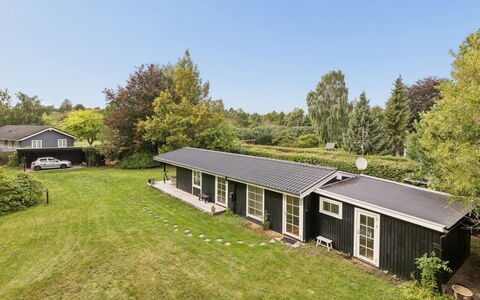 Brynja - 2.5Km from the Sea: Grass, House, Home, Roof, Cottage, Garden, Groundcover, Lawn, Estate, Yard