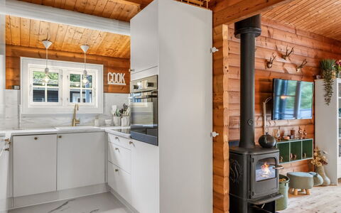 Marjanna - 500M to the Fjord: Wood, Kitchen, Flooring, Interior Design, Major Appliance, Home, Kitchen Appliance, Countertop, Ceiling, Floor