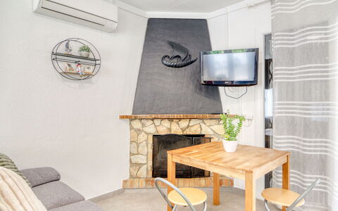 Antonia: Interior Design, Furniture, Wood, Flooring, Floor, Ceiling, Lighting, Room, Apartment, Living Room