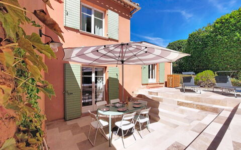 Lou Parpaiou: Furniture, Chair, Outdoor Furniture, Outdoor Table, Umbrella, Shade, Garden, Patio, Yard, Backyard