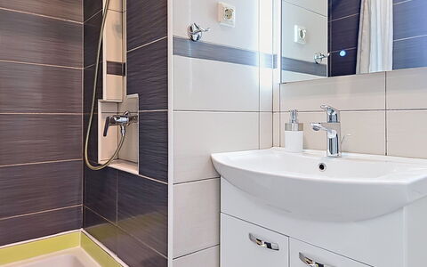 Bliss: Bathroom, Plumbing Fixture, Interior Design, Flooring, Bathroom Sink, Floor, Sink, Tap, Plumbing, Mirror