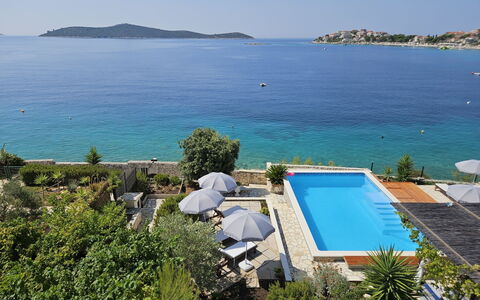 Bliss: Blue, Swimming Pool, Resort, Coastal And Oceanic Landforms, Sea, Leisure, Coast, Eco Hotel, Tropics, Ocean