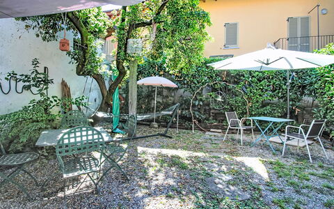 Verbania 695: Furniture, Outdoor Furniture, Chair, Outdoor Table, Backyard, Yard, Garden, Shade, Courtyard, Houseplant