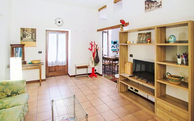 Accommodation:&nbsp;Art House Rosa Bianca 695.1