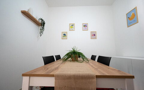 Sole Mare Sicilia: Furniture, Wall, Interior Design, Wood, Table, Flooring, Kitchen & Dining Room Table, Floor, Lighting, Dining Room
