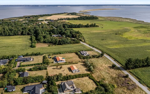 Helma - 580M to the Fjord: Roof, House, Residential Area, Home, Estate, Cottage, Design