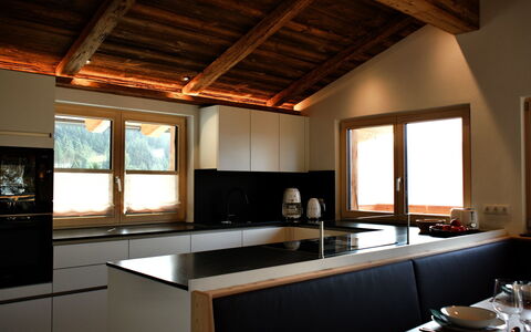 Kaiserchalet: Kitchen, Furniture, Interior Design, Flooring, Countertop, Wood, Ceiling, Cabinetry, Floor, Home