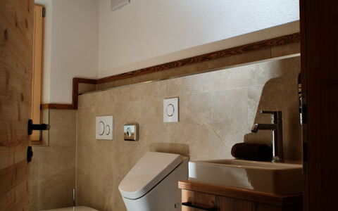Kaiserchalet: Wall, Plumbing Fixture, Flooring, Wood, Bathroom, Floor, Interior Design, Toilet Seat, Toilet, Plumbing
