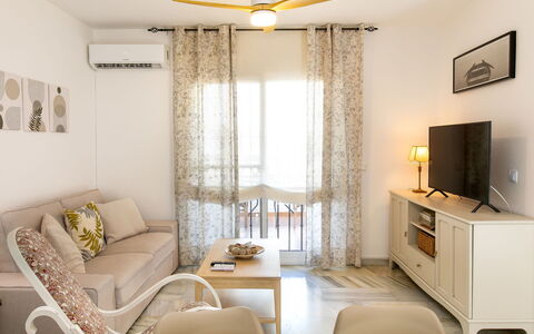La Mar Serena: Furniture, Interior Design, Flooring, Wood, Floor, Ceiling, Couch, Room, Living Room, Table