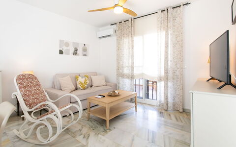 La Mar Serena: Flooring, Interior Design, Floor, Furniture, Home, Living Room, Room, Apartment, Ceiling, Couch