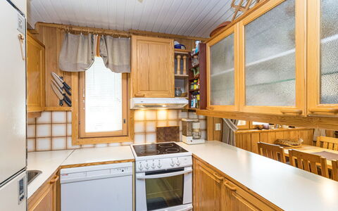 Hakojärventie 3B: Kitchen, Wood, Interior Design, Major Appliance, Countertop, Cabinetry, Kitchen Appliance, Flooring, Ceiling, Room