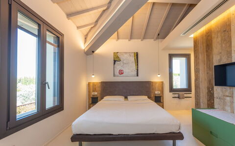 San Giuseppe: Bedroom, Interior Design, Bed, Wall, Wood, Ceiling, Bedding, Room, Bed Sheet, Furniture