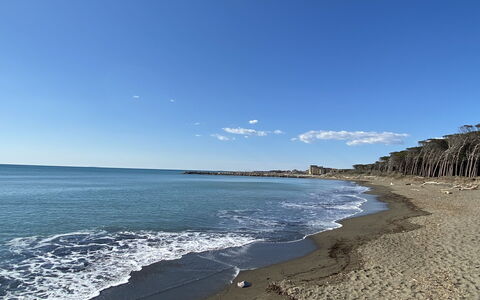 San Giuseppe: Blue, Water, Beach, Body Of Water, Water Resources, Natural Environment, Coast, Horizon, Shore