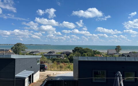 Thrine - 150M from the Sea: Sky, Shade, Ocean, Coast