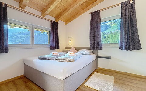 Alpenblick: Interior Design, Ceiling, Home, Room, Wood Stain, Hardwood, Bedroom, Hotel, Bed, Wood Flooring