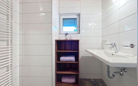 Alpenblick: Flooring, Floor, Wood, Interior Design, Bathroom, Plumbing Fixture, Room, Lighting, Bathroom Sink, Tap