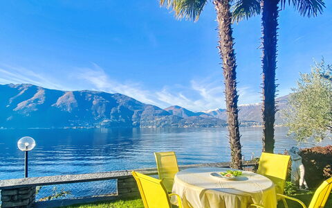 Casa Matani (Seezugang): Furniture, Interior Design, Chair, Flooring, Table, Resort, Floor, Ceiling, Room, Eco Hotel