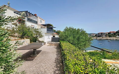 Marina Sevid 106: Residential Area, Coast, Balcony, Shade, Landscaping, Villa, Resort Town