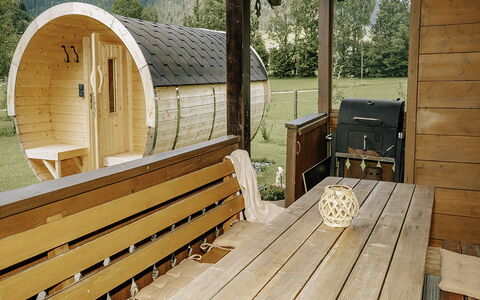 Zirbenhütte: Swimming Pool, Farmhouse, Estate, Villa, Resort, Hacienda, Eco Hotel, Backyard