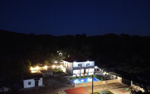 Mara: Swimming Pool, Farmhouse, Estate, Villa, Resort, Hacienda, Eco Hotel, Backyard