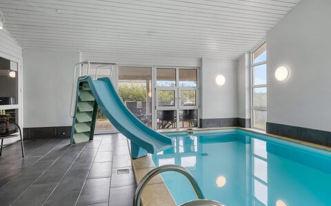Nandolf - 200M to the Fjord: Flooring, Interior Design, Floor, Ceiling, Swimming Pool, Resort, Design, Hotel, Hardwood, Tile