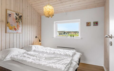 Clarice - 250M to the Fjord: Wood, Home, Bedroom, Plank, Bed, Hardwood, Bedding, Ice Cap, Wood Stain, Bed Frame