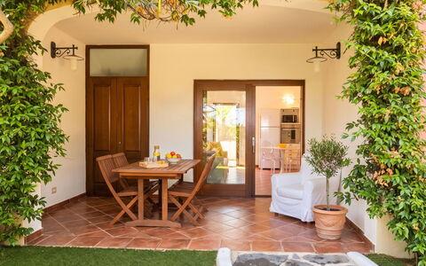 Casa Dell'Ulivo: Vegetation, Shrub, Spring, Cottage, Garden, Shade, Backyard, Yard, Chair