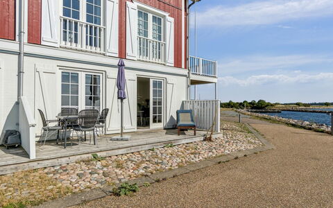 Loan - 10M to the Fjord: Water, Waterway, Channel, Boat, Watercraft, Coastal And Oceanic Landforms, Sea, Dock, Coast, Marina