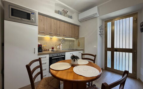 Casa di Mario: Furniture, Interior Design, Flooring, Wood, Floor, Ceiling, Room, Major Appliance, Kitchen Appliance, Kitchen