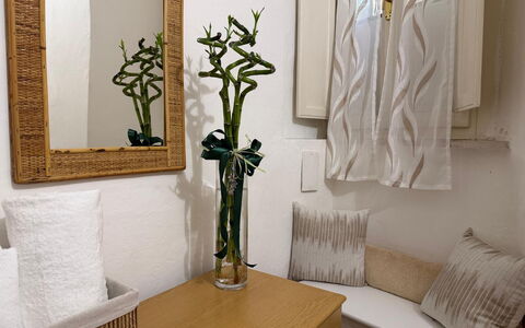 Casa di Mario: Interior Design, Lighting, Home, Room, Furniture, Floor, Linens, Flowerpot, Picture Frame, Natural Material