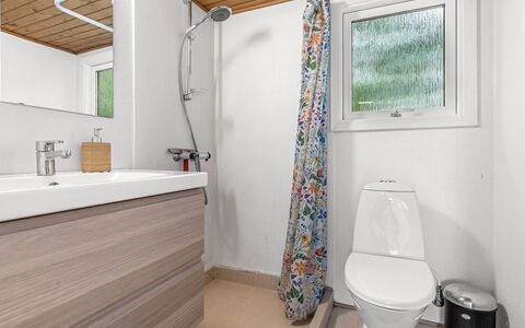 Thorine - 800M from the Sea: Plumbing Fixture, Flooring, Wood, Floor, Sink, Interior Design, Bathroom, Tap, Plumbing, Bathroom Sink