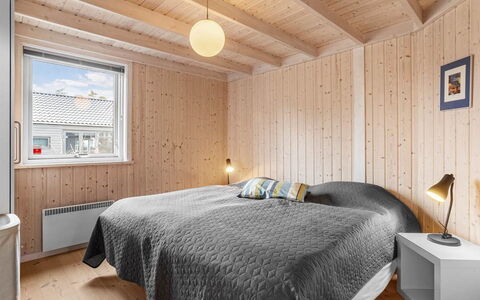 Chris - 130M from the Sea: Wood, Ceiling, Interior Design, Flooring, Floor, Bedroom, Room, Bed, Home, Bed Frame