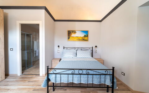 Villa Belvedere: Furniture, Interior Design, Bed, Floor, Bedroom, Flooring, Wood, Room, Ceiling, Bedding